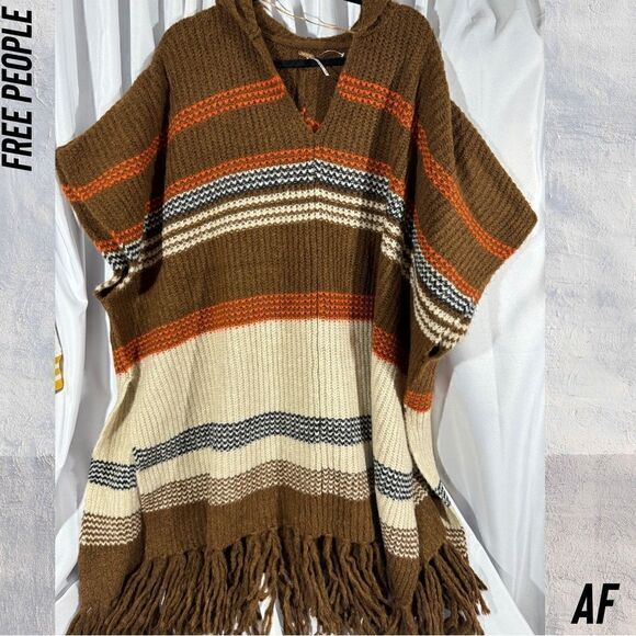 FREE PEOPLE LESLIE BROWN PONCHO NEW OS - Picture 5 of 7